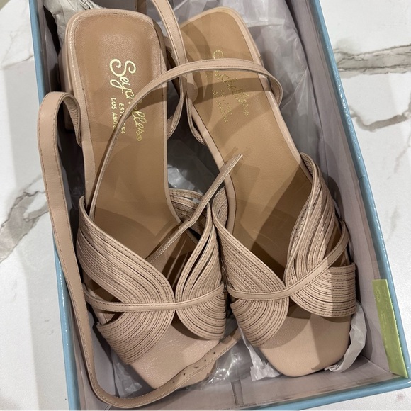 SEYCHELLES NWT Tender Leather Sandal cream - Picture 3 of 5